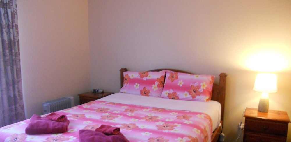 3 Bedroom House photo 1