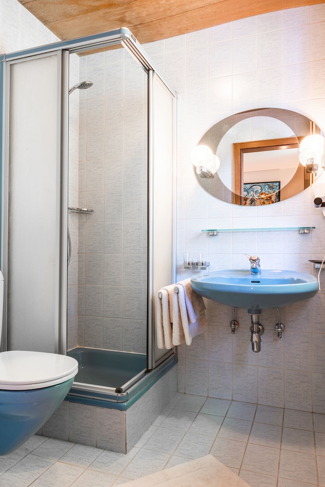 Standard Double Room, 1 Double Bed, Mountain View photo 2