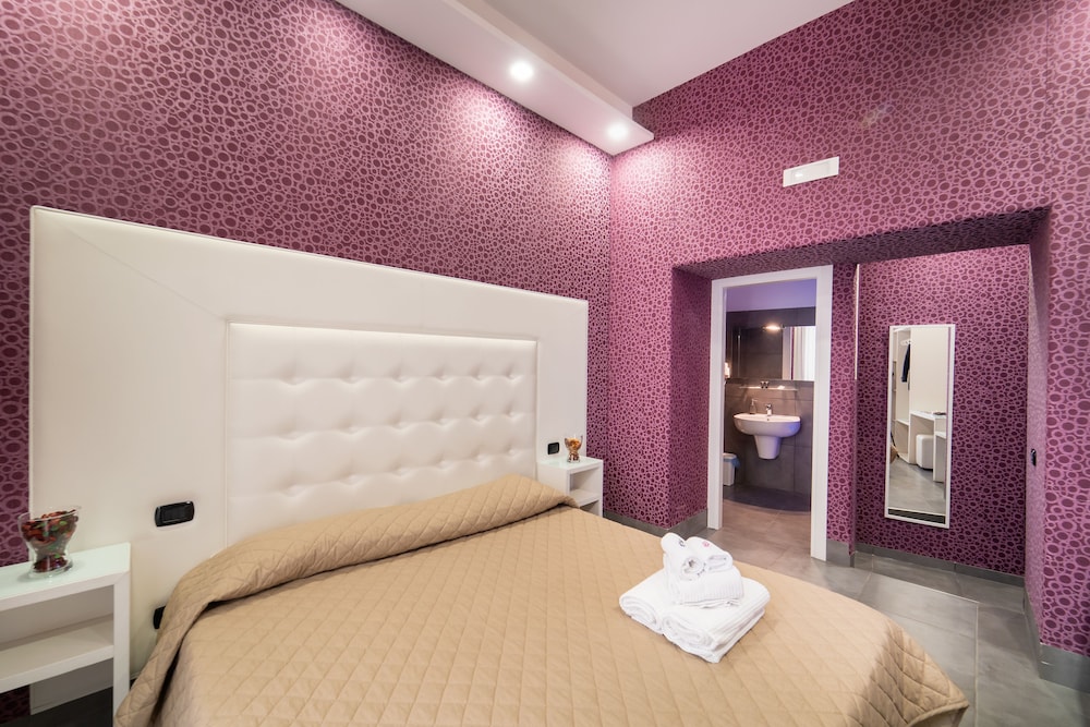 Family Room, Annex Building (Corso Umberto I, 311) - Photo 4