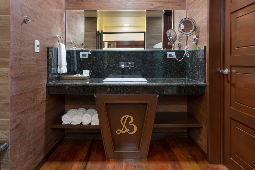 Family Junior Suite - Photo 3