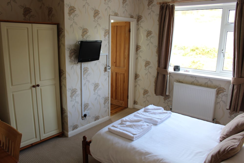 Standard Double Room - Photo 9