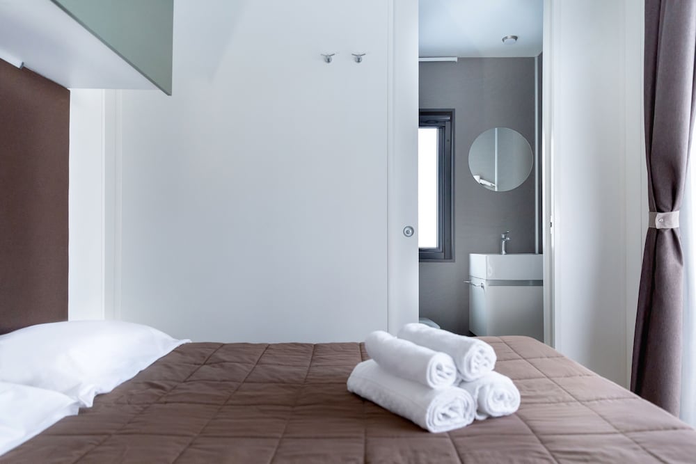 Superior Bungalow, 2 Bedrooms - Photo 6