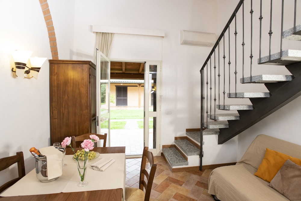 Apartment, 2 Bedrooms (5 pax A-21)