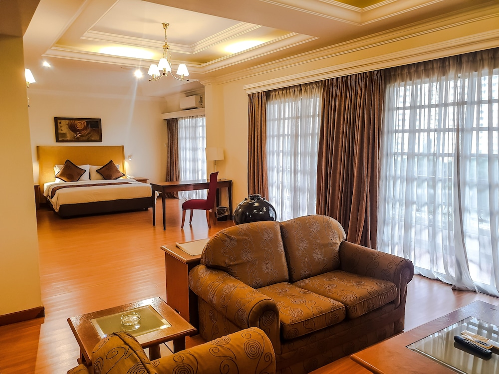 Junior Suite - Photo 1