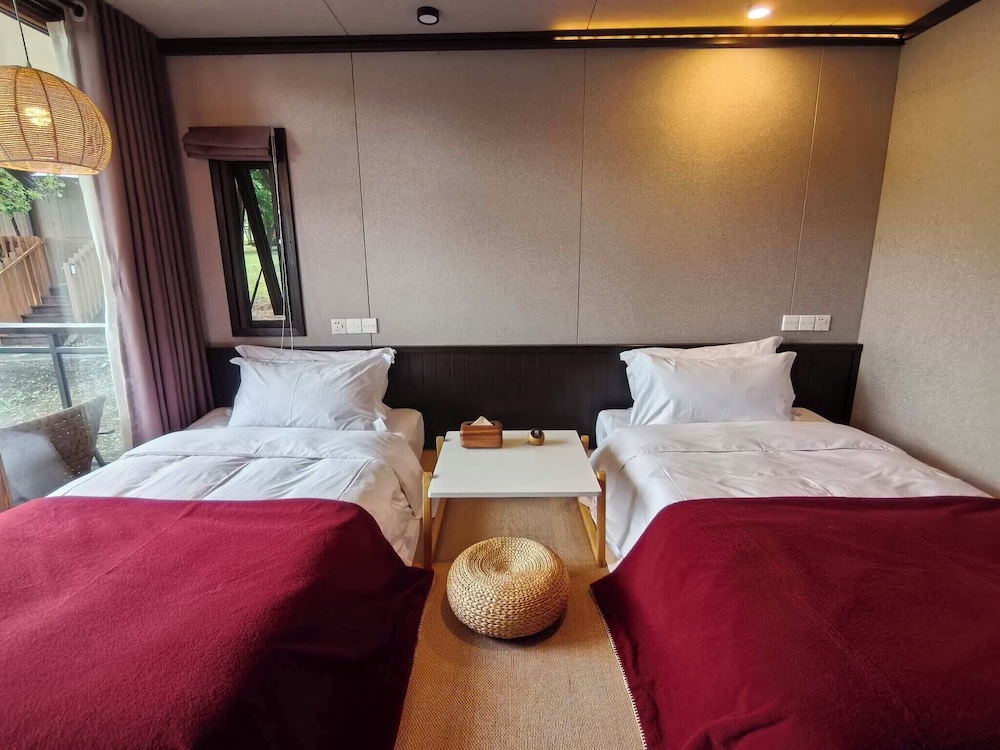 Basic Double Room, Hill View
