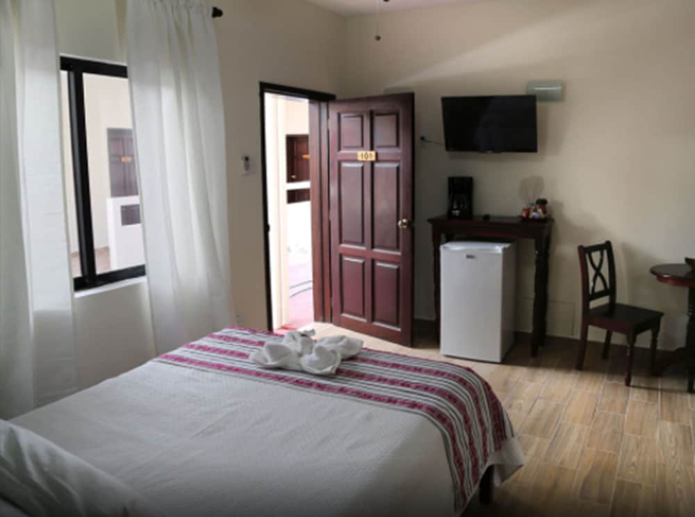 Single room 1 single bed Courtyard Area photo 1