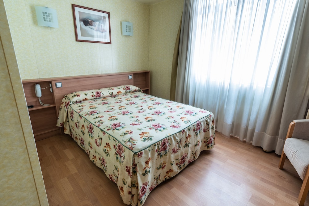 Economy Double Room, 1 Double Bed