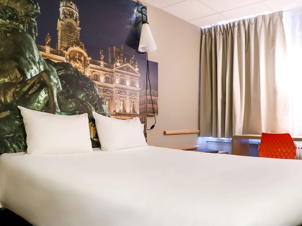 Room, 1 Double Bed - Photo 1