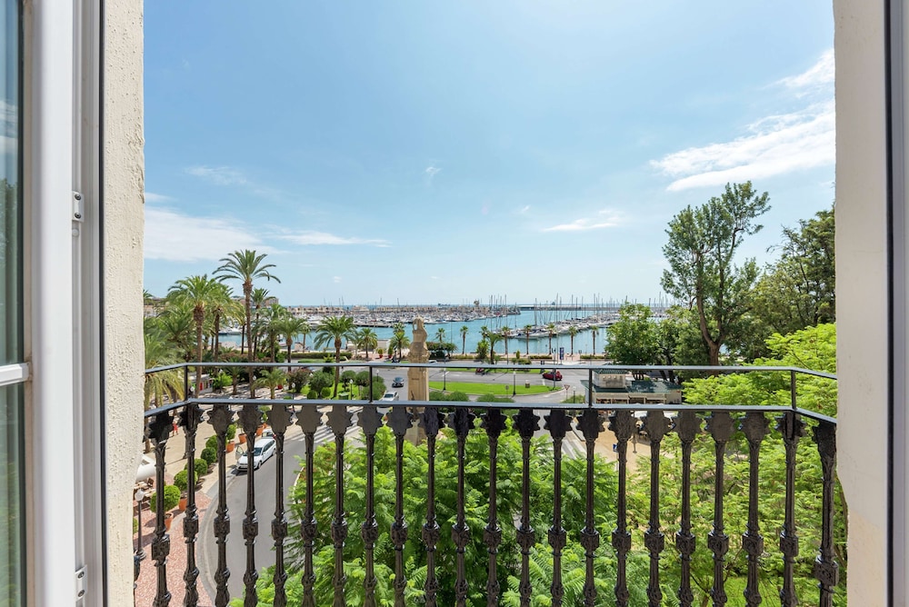 Double Room, Marina View (Carmen) thumbnail 6