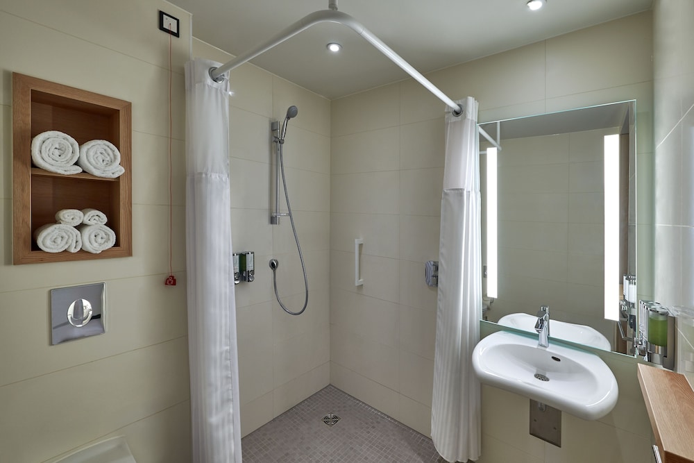 Room, 1 Queen Bed, Accessible, Non Smoking