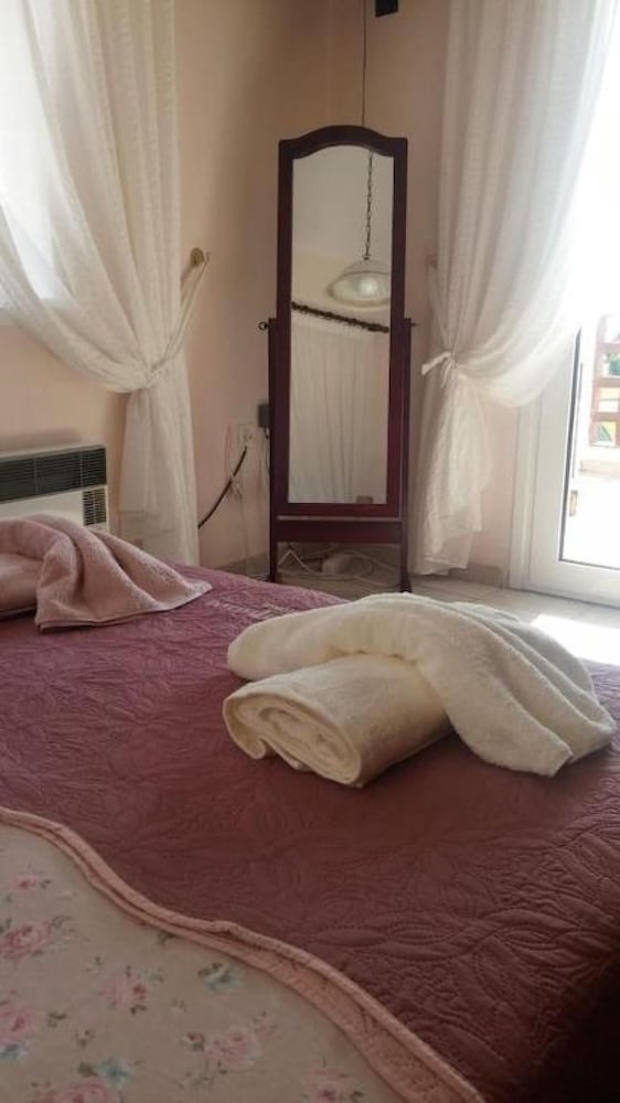 Villa photo 1
