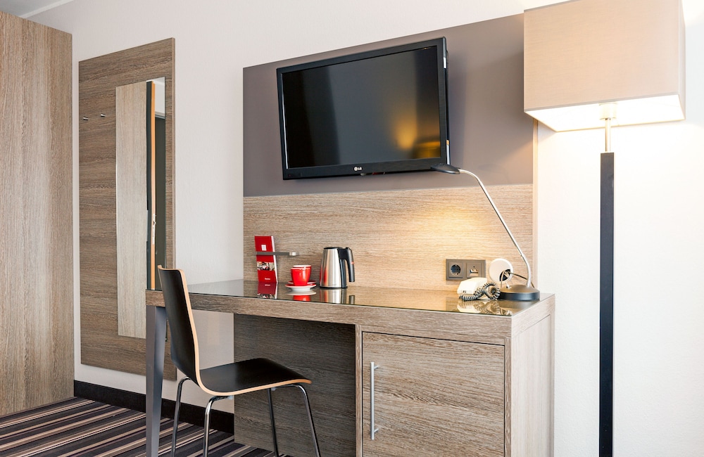 Comfort Room - Photo 1