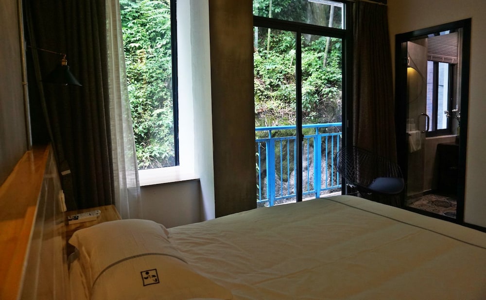 Jade Screen King Size Room photo 2