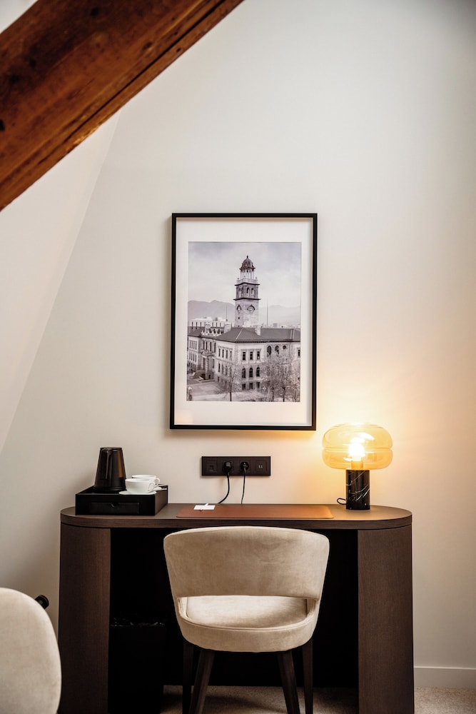 Basic Double Room