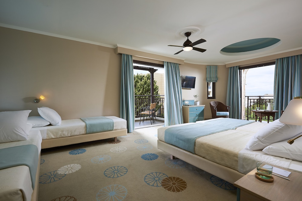Family Apartment (Main Building) - Photo 2
