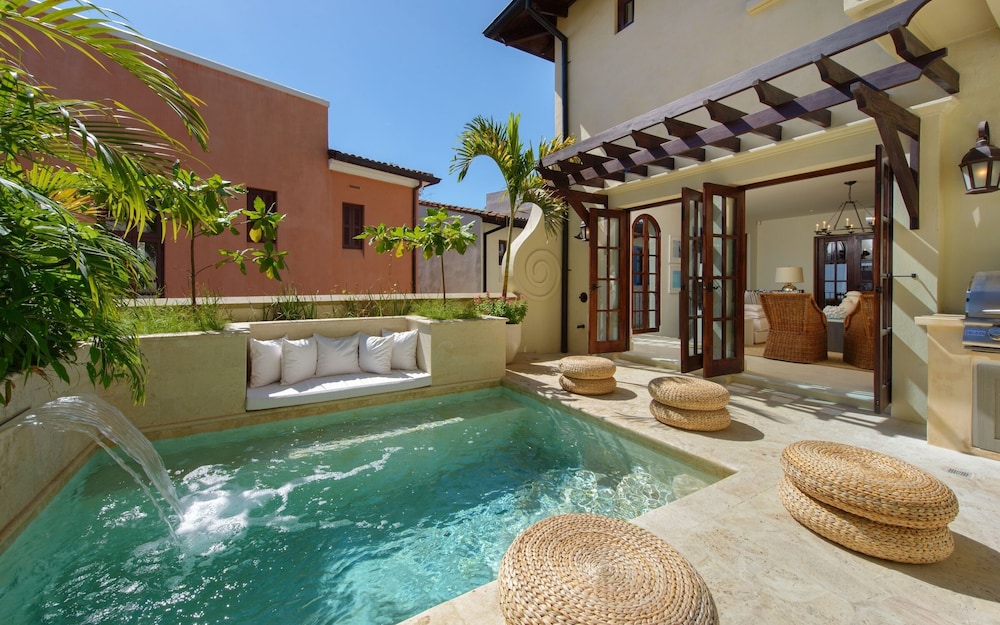 Deluxe Villa, Multiple Beds, Private Pool, City View (10 Calle la Ronda | 7 BR | 6.5 BA)