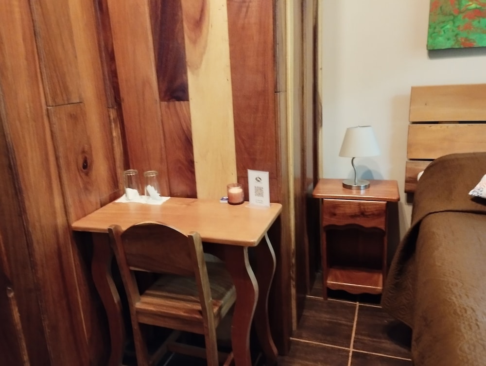 Standard Room, Multiple Beds, Garden View, Ground Floor - Photo 9