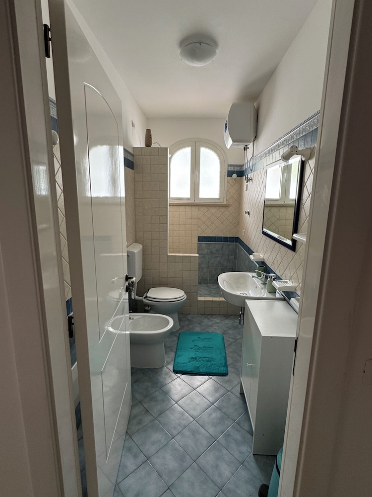 Comfort Room, 1 Bedroom photo 2