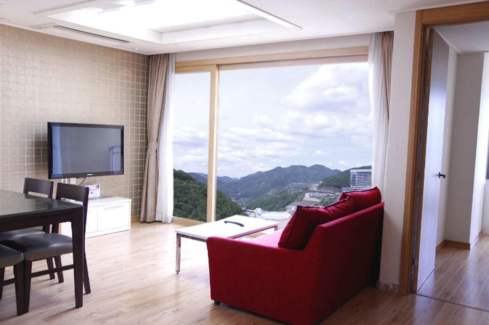 Deluxe Room (B) photo 1