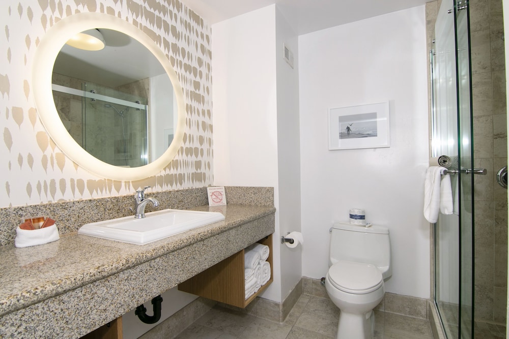 Standard Single Room, 1 Bedroom, Oceanfront - Photo 11