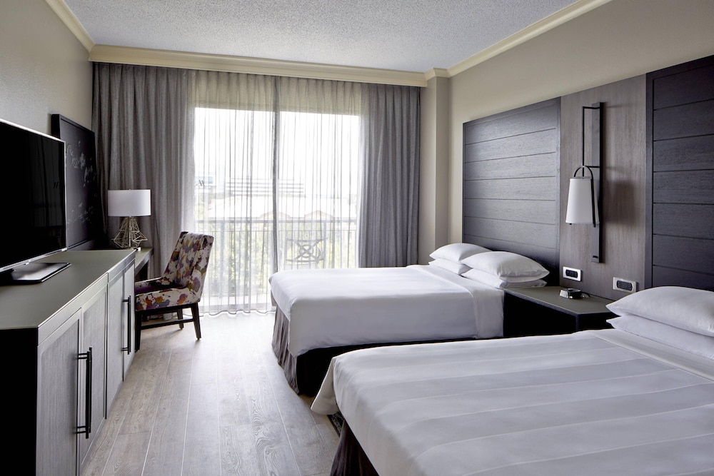 Studio Suite, Multiple Beds, Balcony