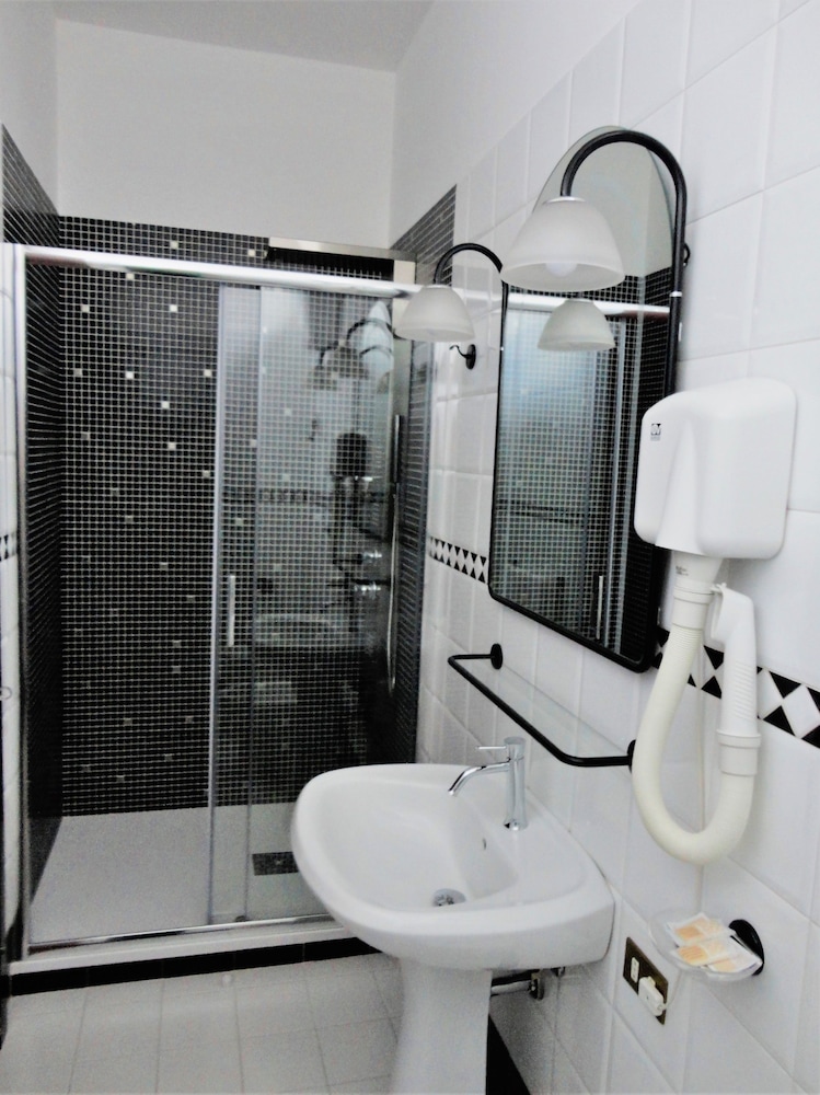 Double Room Single Use photo 2