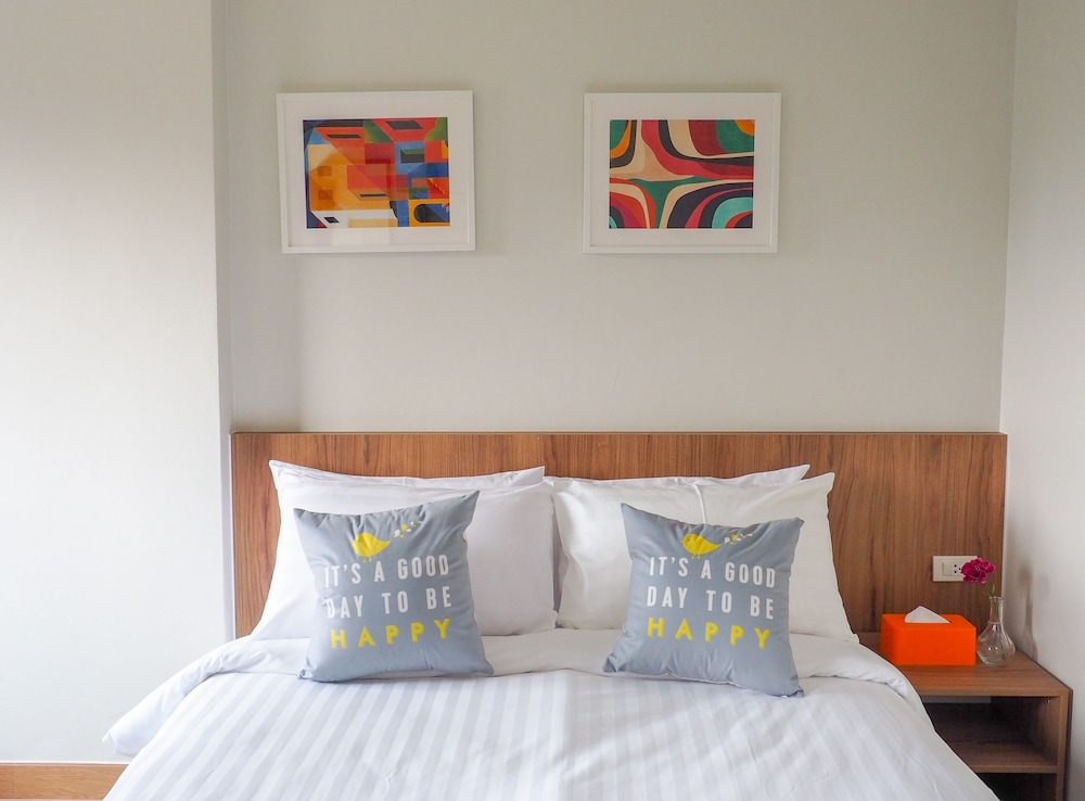 Standard Double Room, 1 Queen Bed, Terrace, City View photo 2