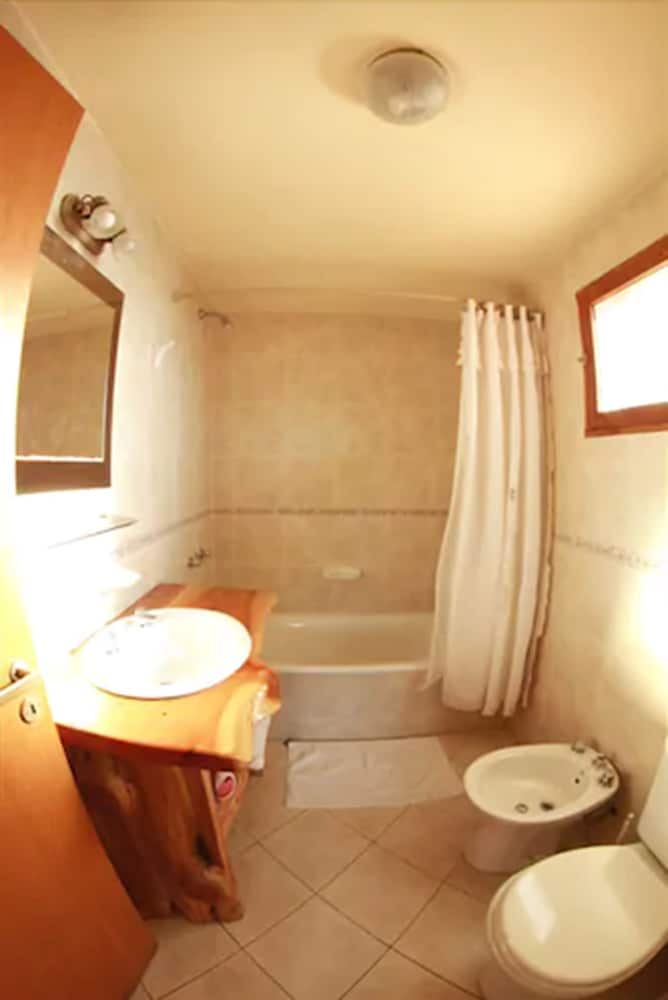 Superior Bungalow, 1 Bedroom, Lake View photo 3