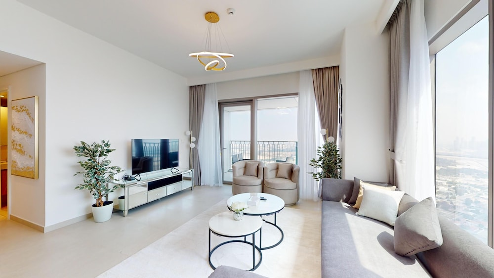 Apartment, 2 Bedrooms, Pool Access photo 2