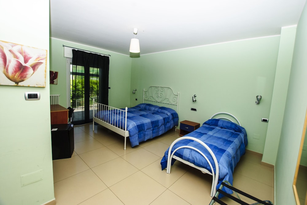 Triple Room photo 1