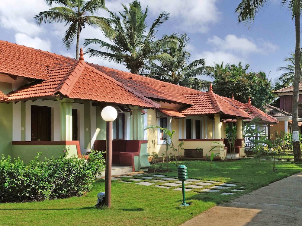 Villa Room with Twin beds, cosy sitout area with Garden Views - Photo 1