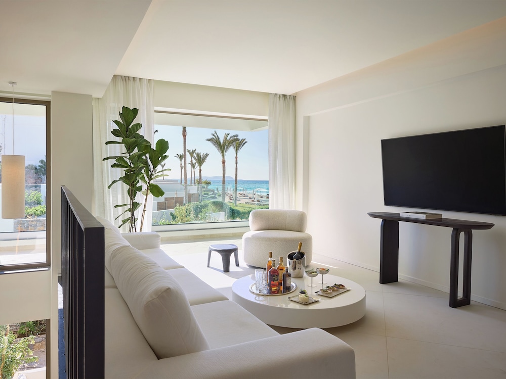 2-Bedroom Duplex Suite
