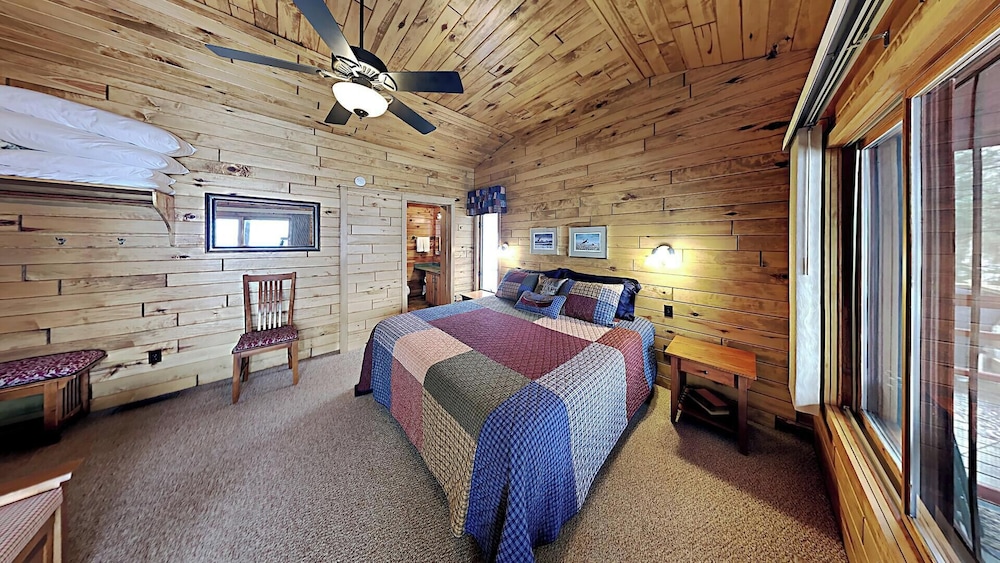 Cabin, Multiple Beds, Kitchen photo 3