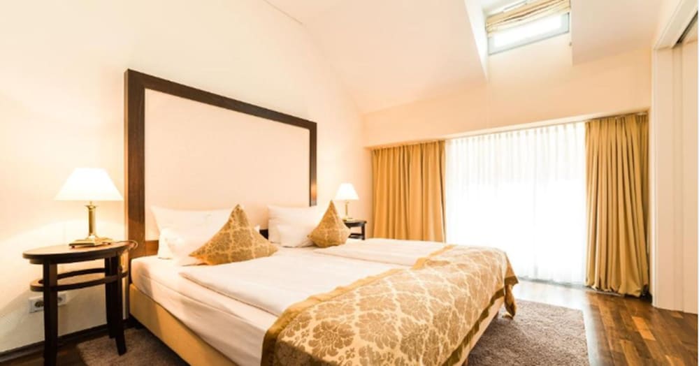 Executive Apartment
