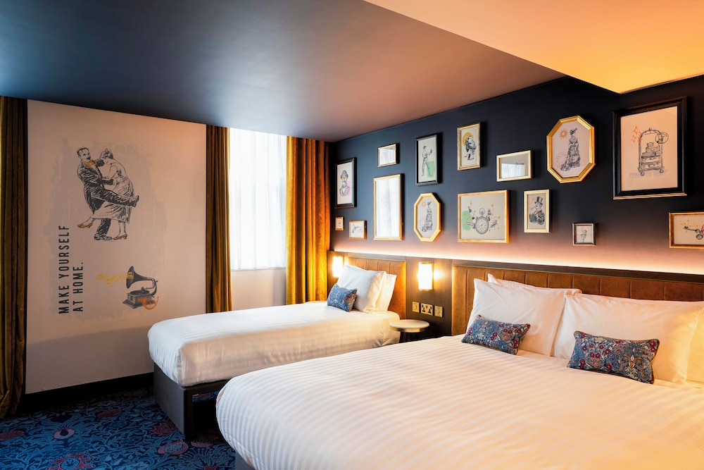 Deluxe Triple Room photo 1