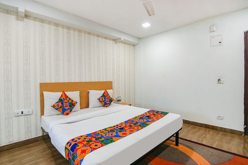 Deluxe Room - Photo 4