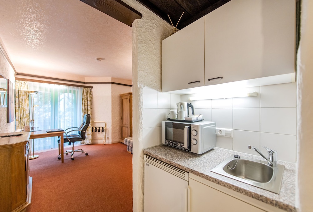 Single Room photo 2
