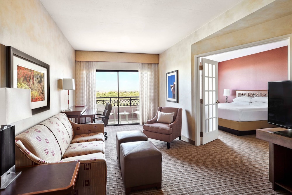 Deluxe Room, 1 Bedroom, Pool View