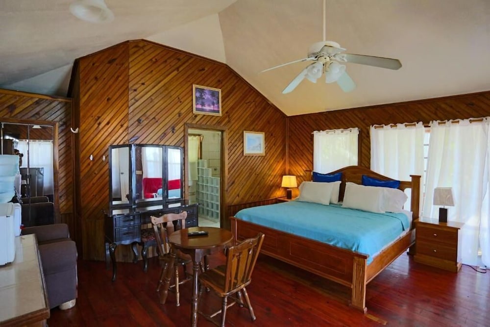 Panoramic Cabin, Balcony, Ocean View photo 1