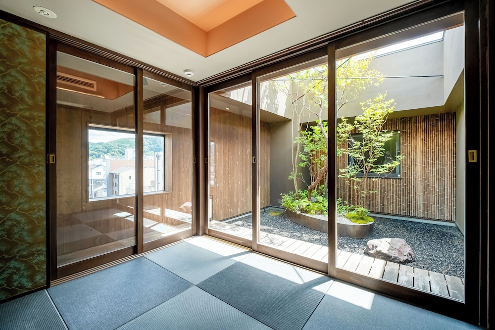 Superior Room, Garden View photo 3
