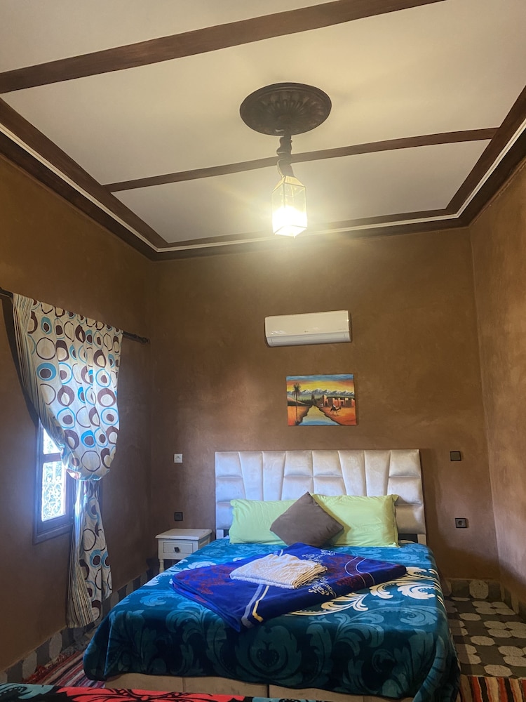 Traditional Triple Room photo 3