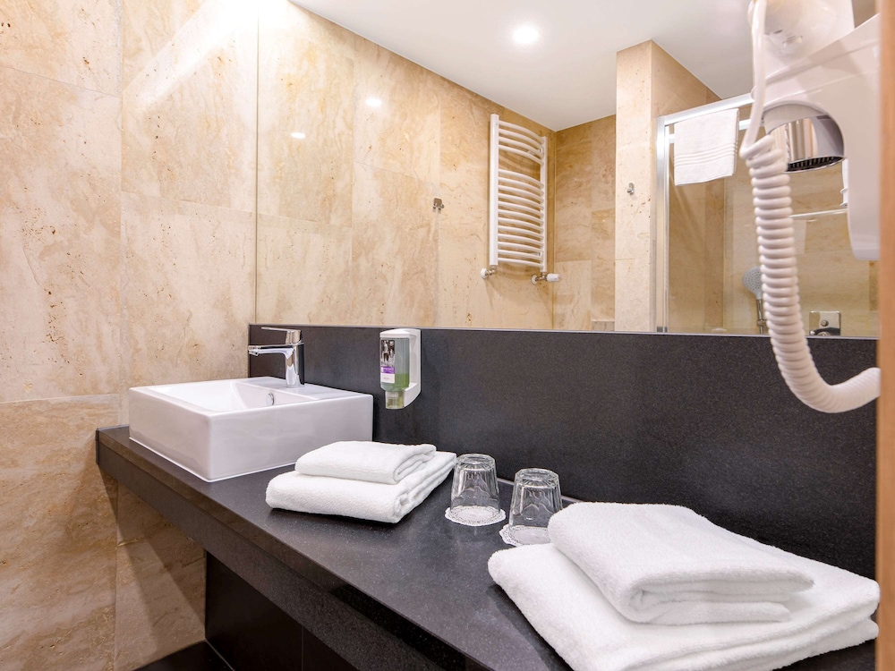 Superior Room, 1 Double Bed - Photo 16