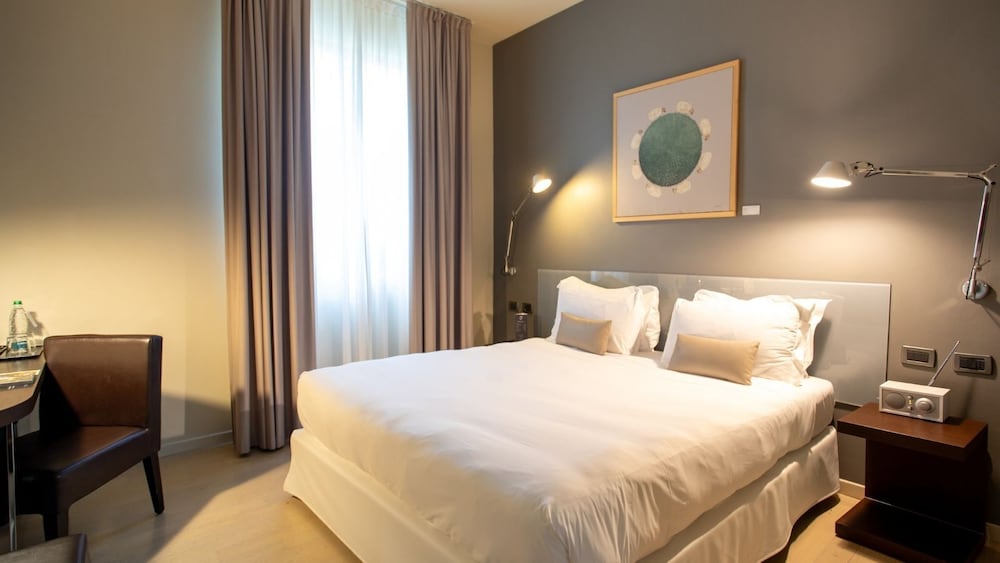 Executive Room, Balcony - Photo 1