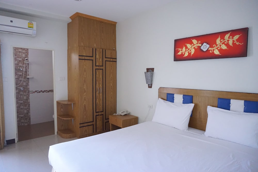 Standard Double Room photo 2