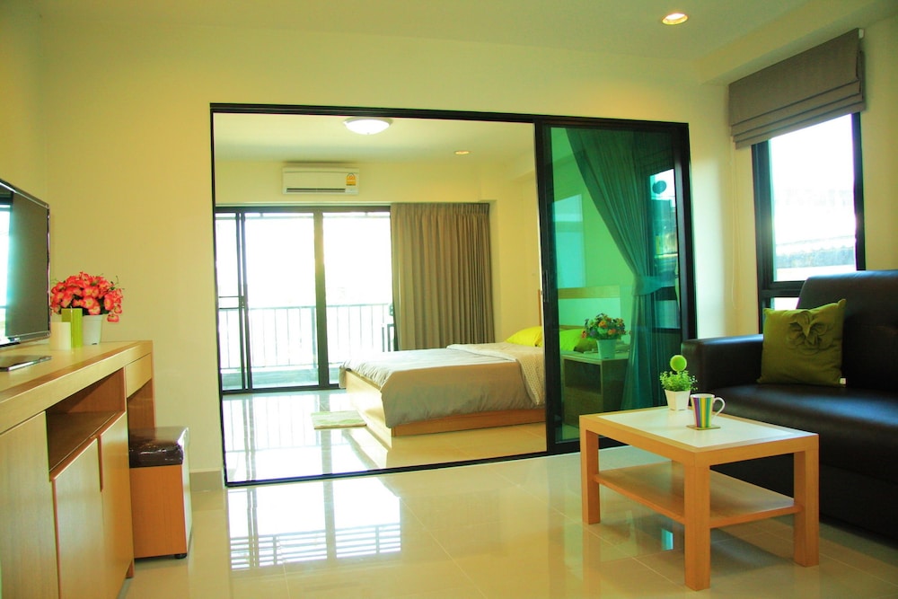 Suite, 1 Bedroom photo 1