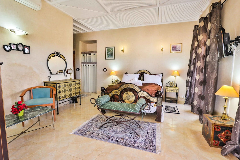 Double Room (ROMANCE) photo 3