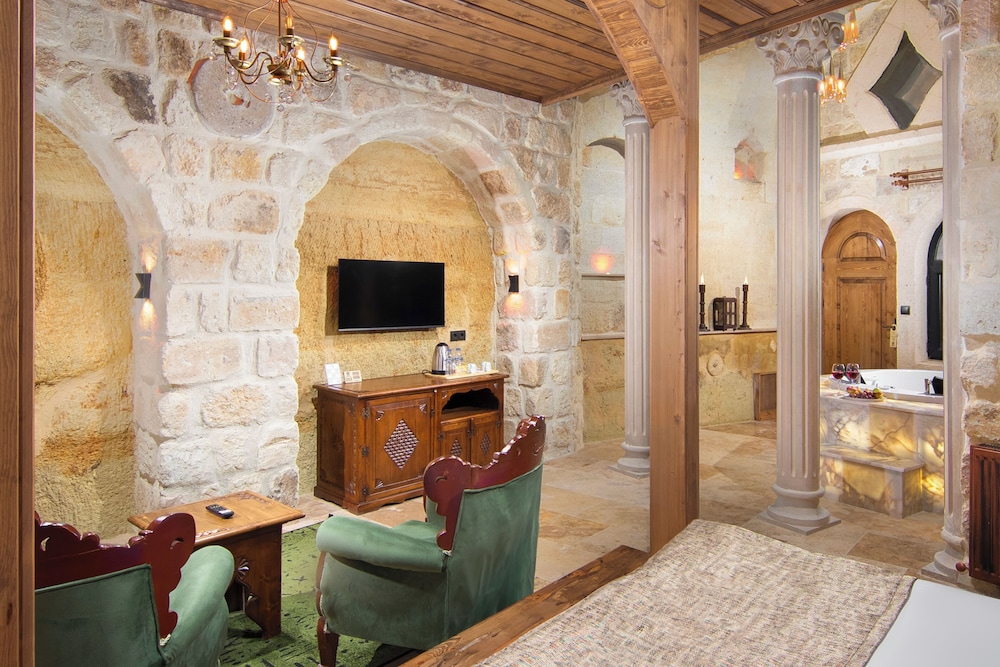 Premium Room, Terrace, City View - Photo 12