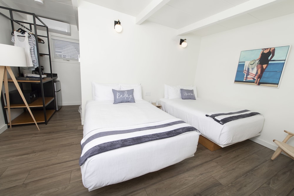 Signature Room, 2 Double Beds, Non-Pet