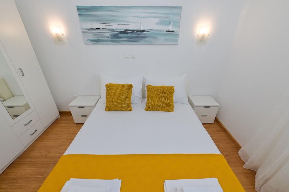 Deluxe Apartment, 2 Bedrooms, Private Pool, Garden View (C1)
