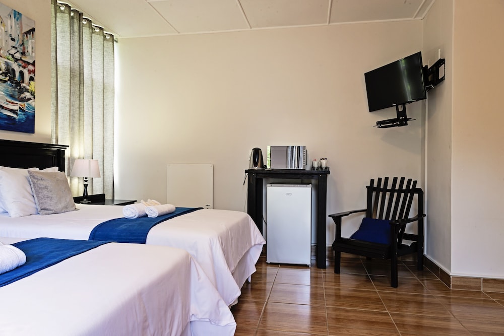 Standard Double Room photo 1